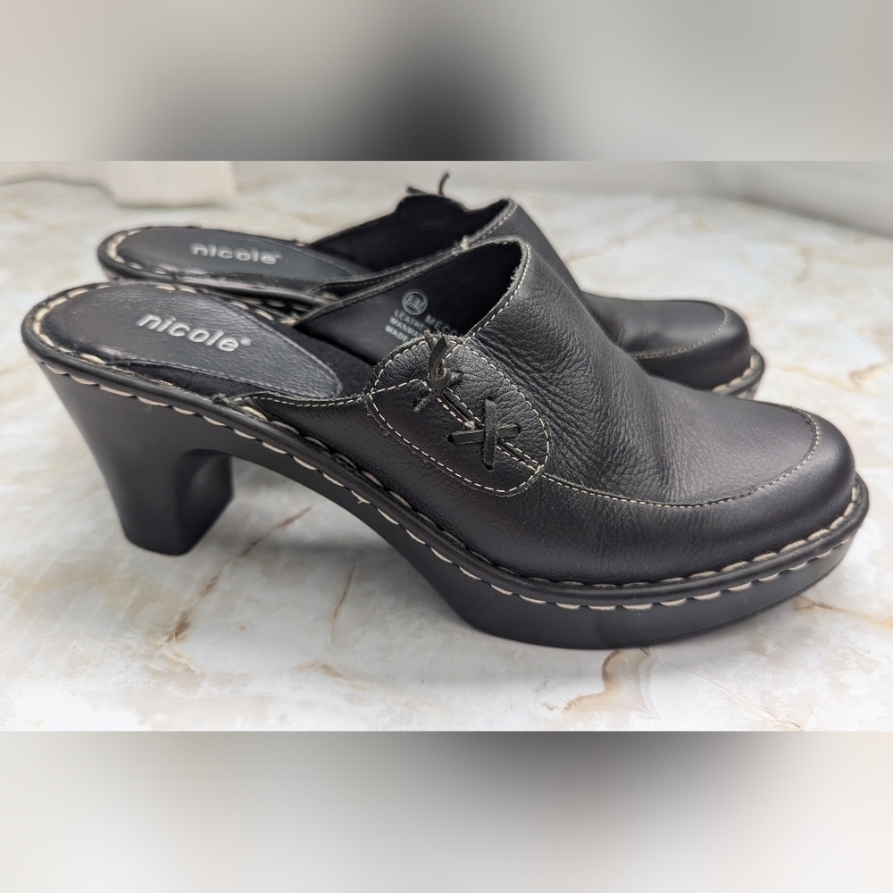 NICOLE Platform Mule Clogs Leather Upper Black Slip On Heeled Clogs Size 8.5 M